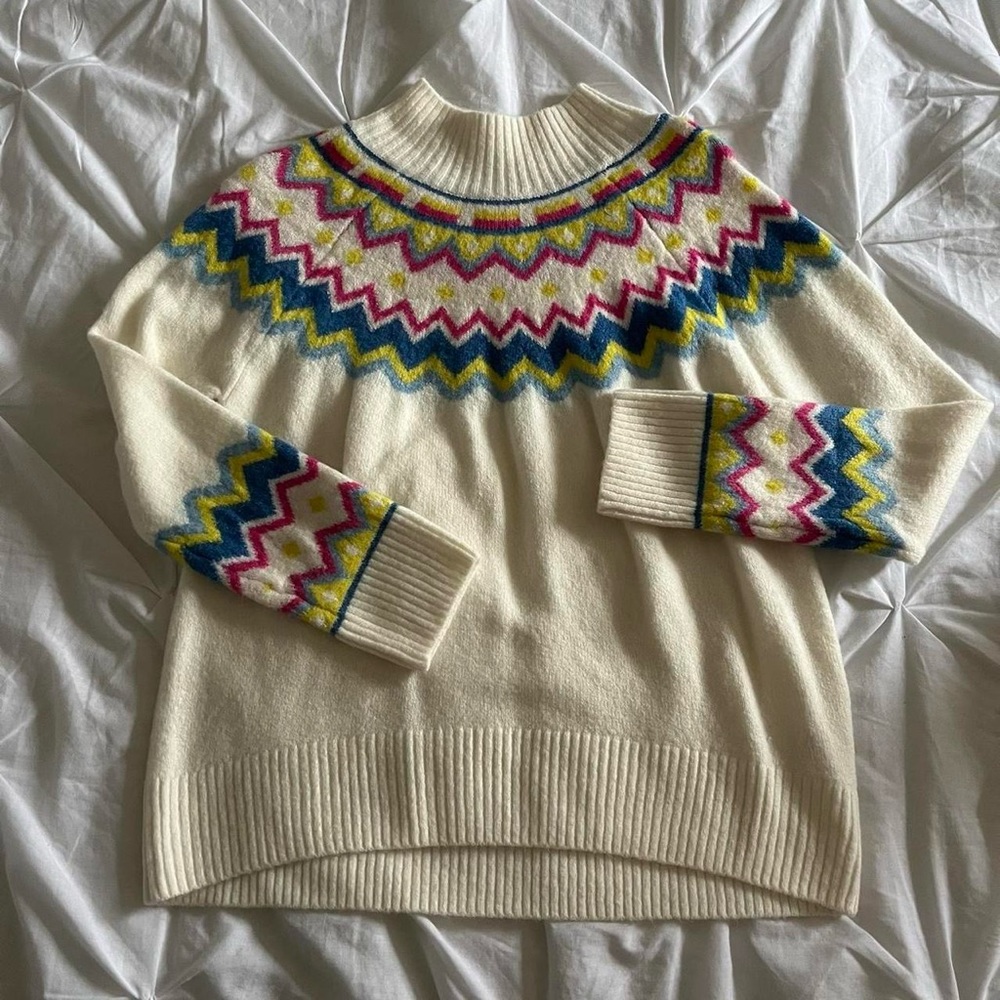 Vince Camuto Sweater